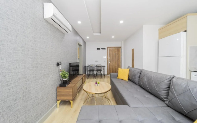 Modern Flat w Balcony 10 min to Beach in Antalya