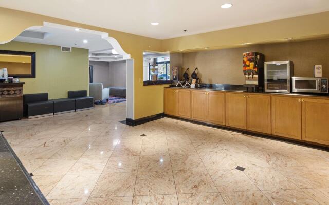 Quality Inn Jacksonville - Orange Park near Naval Air Station