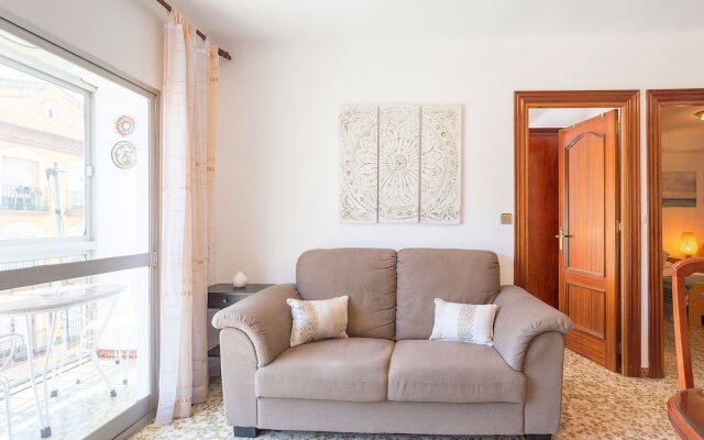 Molinillo Apartment City Center