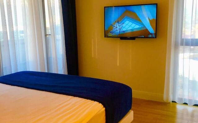 Апартаменты Orbi City с 2 спальнями и великолепным видом на море