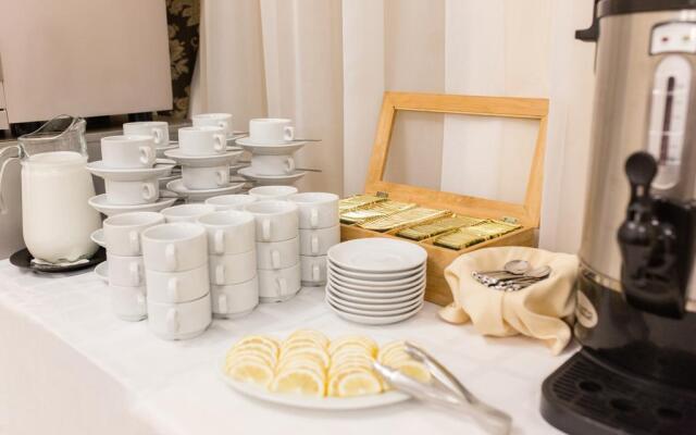 Matreshka Hotel