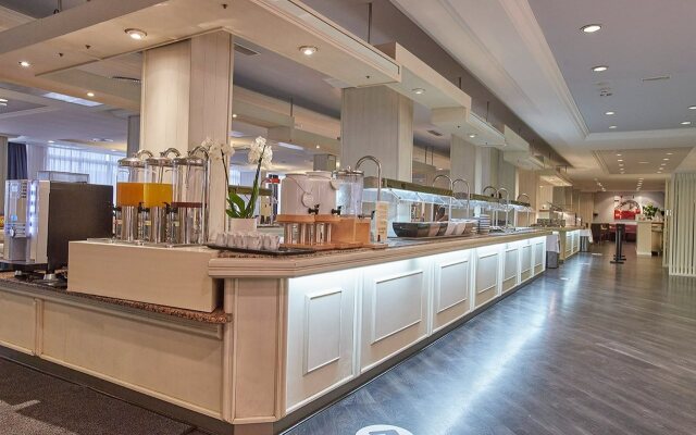 Отель Cala Bona