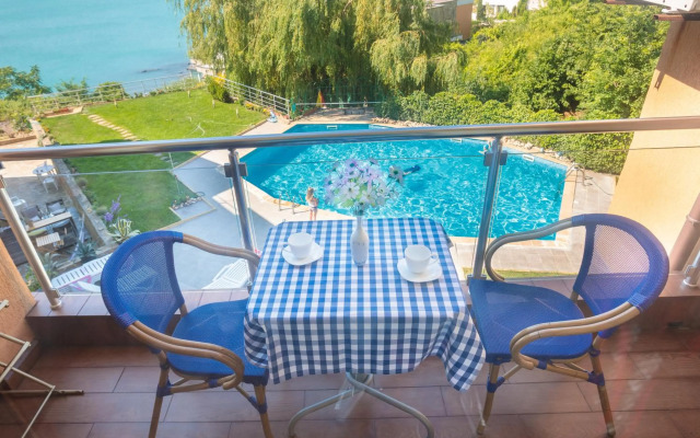 Apartment Sea Shell 1