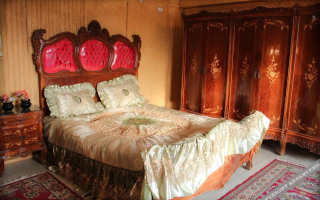 Sphinx Guest House