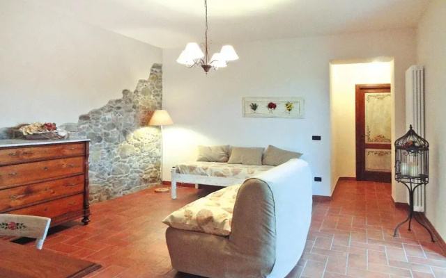 Villa in Vinci With Pool & Panoramic Views