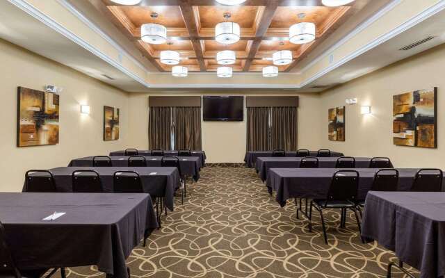 Comfort Suites at Katy Mills