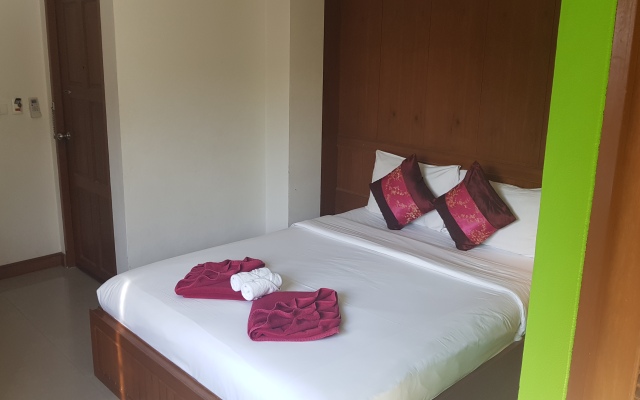 Pipikuku Hotel & Restaurant