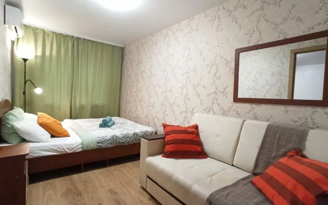 Диван и Чемодан на пр-кте Красный, 59