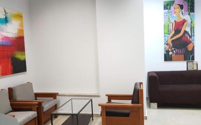 Palette Apartment Champagne - Athens Center, 6 BD, 3 BATH