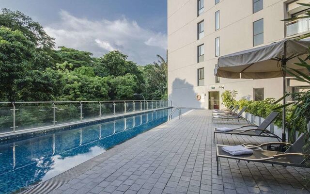Travelodge Harbourfront Singapore