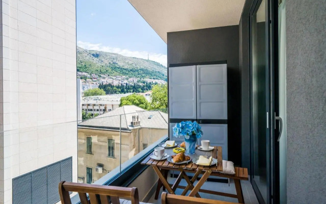 M&P- Lovely 1-bedroom condo with free parking