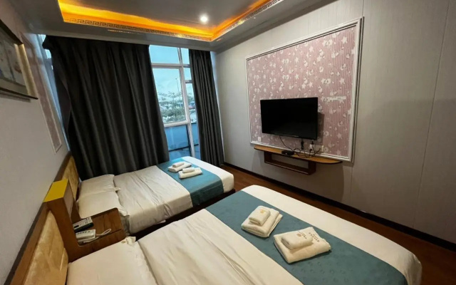 38 Home Stay – Guest Rooms – Kuching
