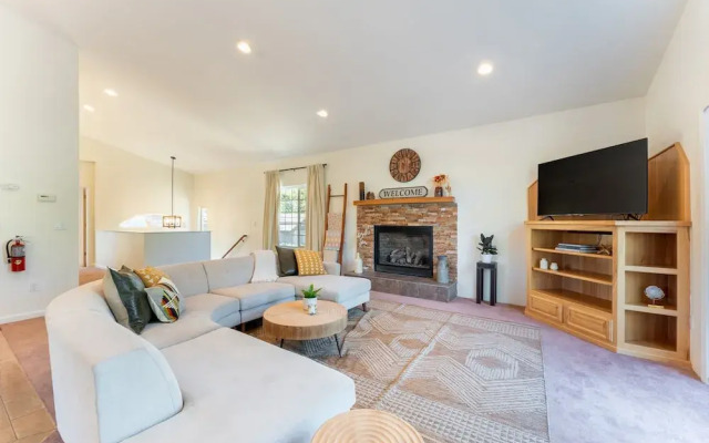 Blitzen by Avantstay Pet-friendly Tahoe Retreat