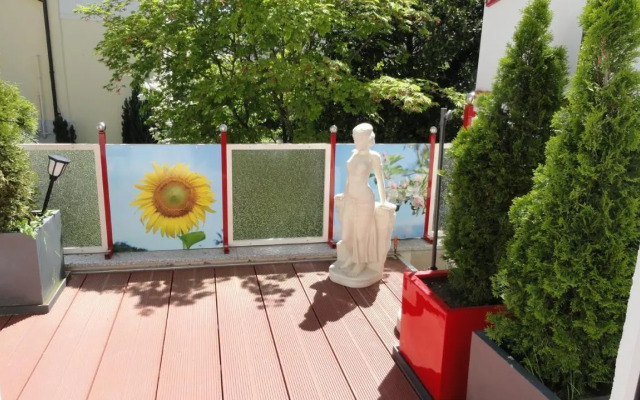 Top 2 Zi-Wohnung, 350 m zum See