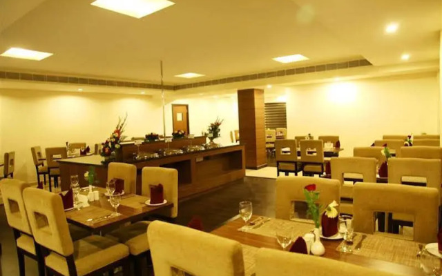 Continent Nakodar Hotel