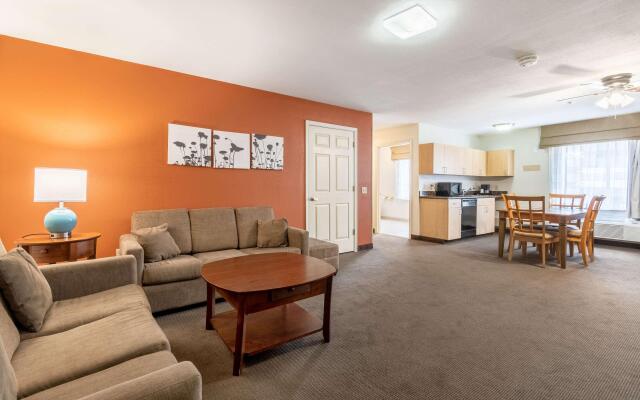 Sleep Inn & Suites