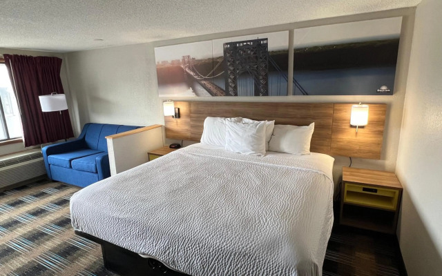 Days Inn by Wyndham Liverpool/Syracuse