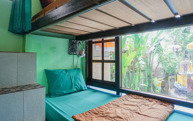 Padi-Padi Hostel & Bar