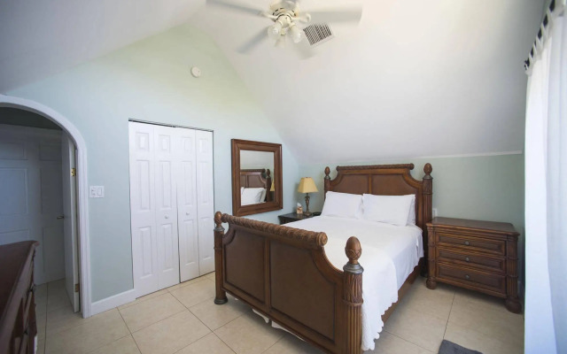Shangri-La Boutique Bed & Breakfast