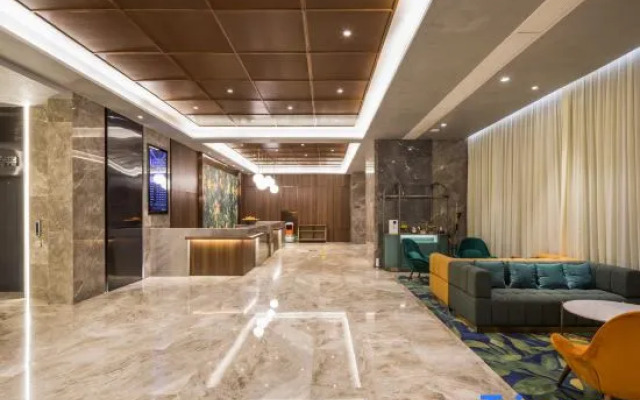 Orange Hotel (Hefei Binhu Branch)