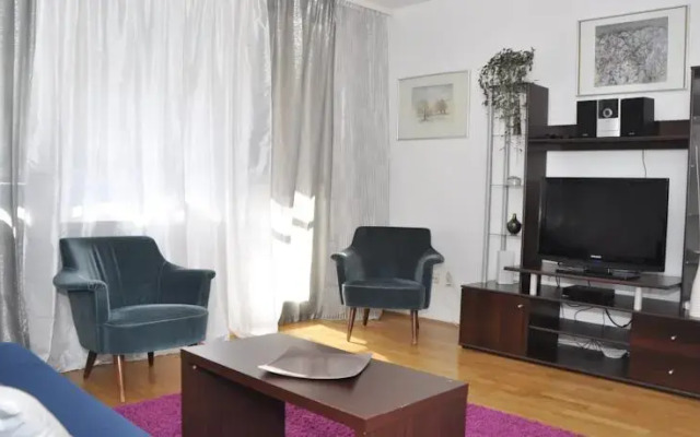 Apartment Home
