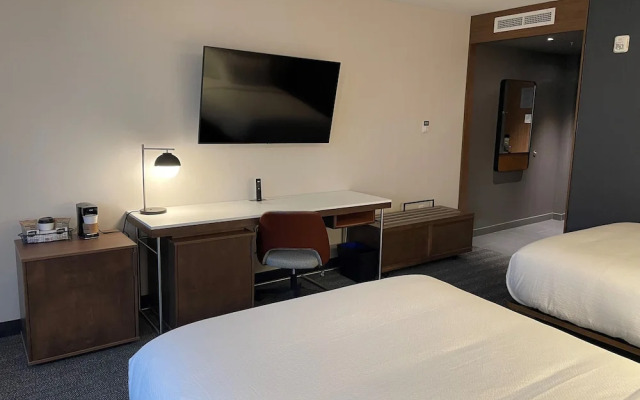 Courtyard by Marriott Montreal Midtown