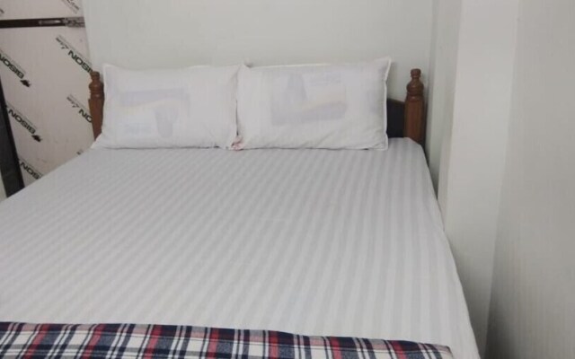 CPR Residency by iROOMZ