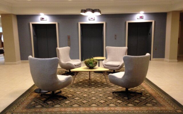 Holiday Inn & Suites Pittsfield-Berkshires by IHG