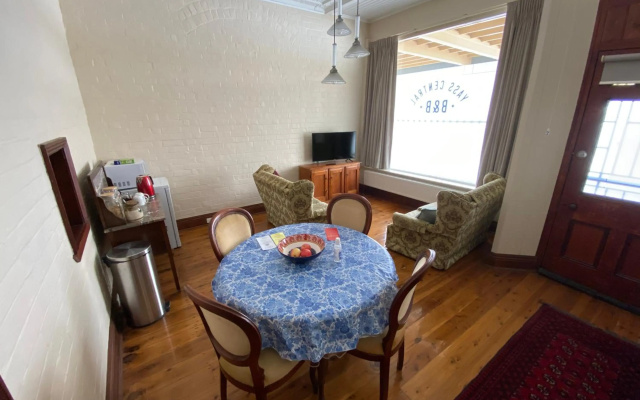 Yass Central Bed & Breakfast – Guest Rooms – Yass