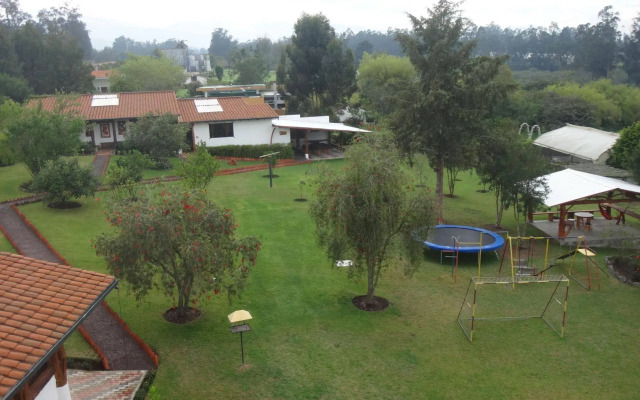 Zaysant Ecolodge