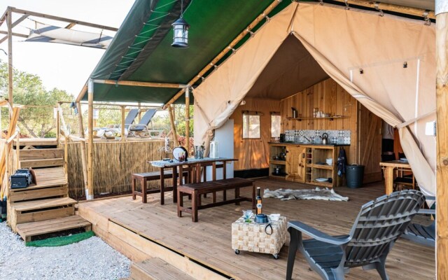 Safari Tent With Private Pool in Albufeira