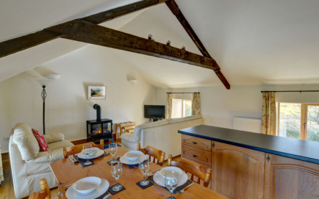 Holiday Home Penrhyncoch