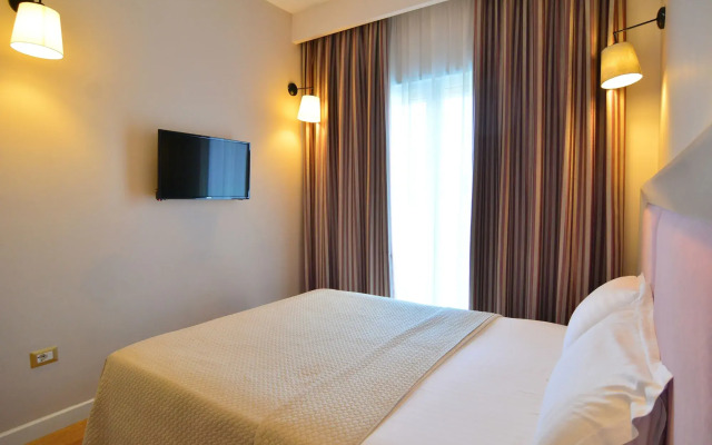 Sandy Beach Resort