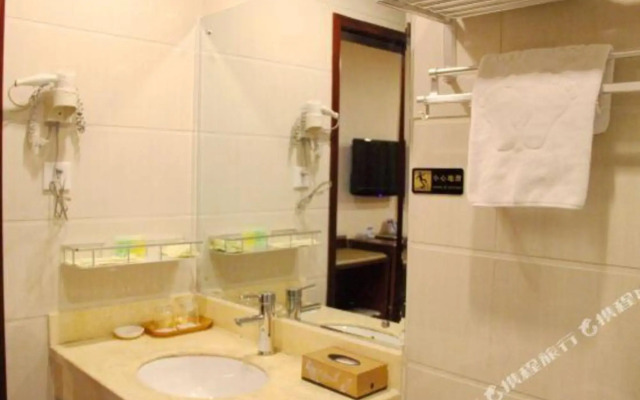 Tairong Hotel
