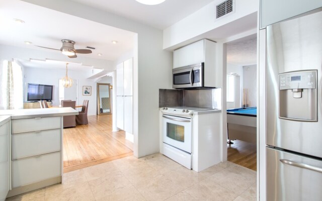 Villa Royal Luxury House Near the Bay