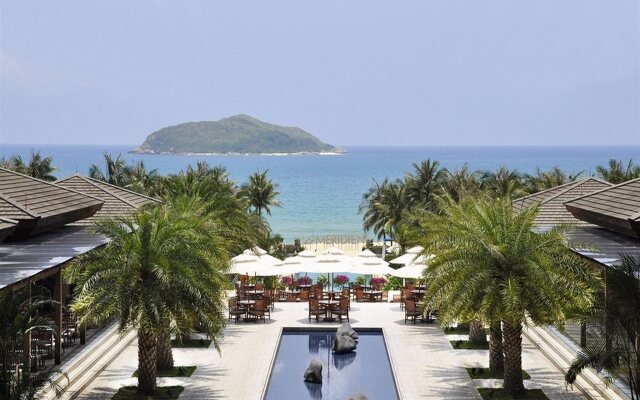 Le Meridien Shimei Bay Beach Resort & Spa