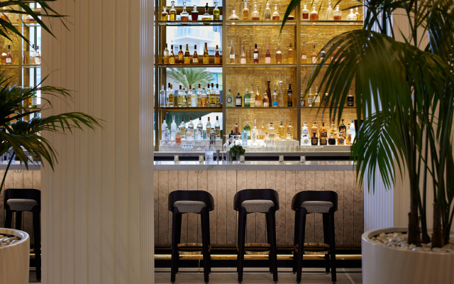 Cadillac Hotel & Beach Club, Autograph Collection