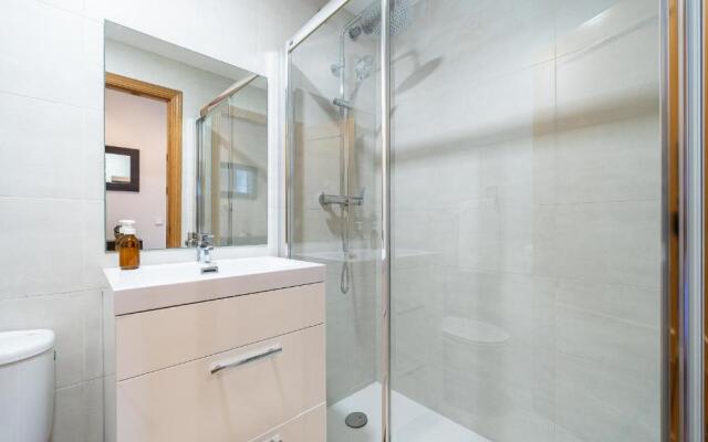 Hauzify I Apartament Cala Pepo