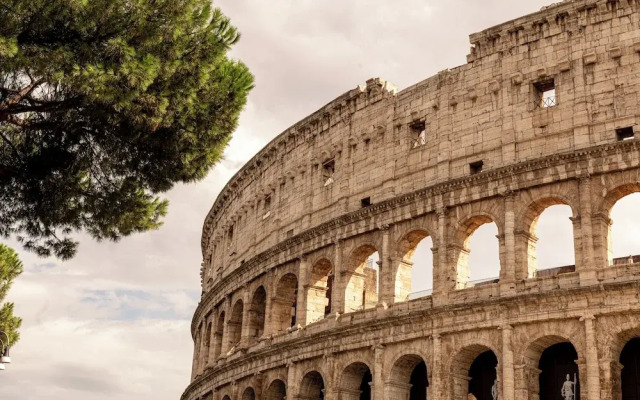 Palazzo Talìa - Small Luxury Hotels of the World