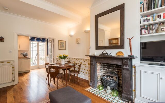 Retro style home in Clapham