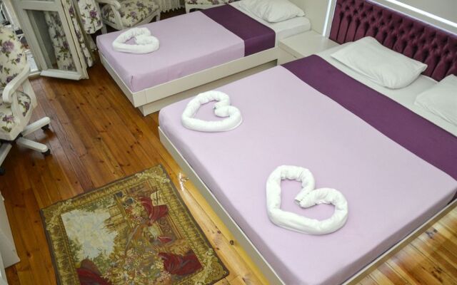 Omer Hayyam Suites