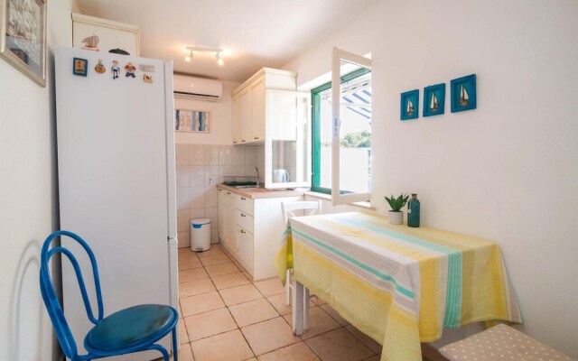 Nice Home in Povlja With 2 Bedrooms and Wifi