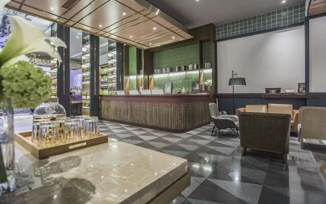 Manxin Hotel Qingdao Zhanqiao