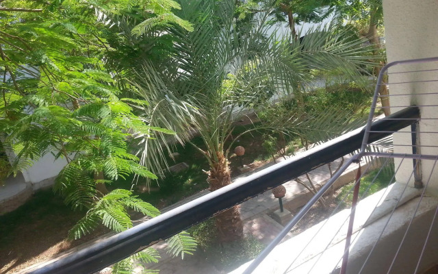 Riviera Haya Apartments