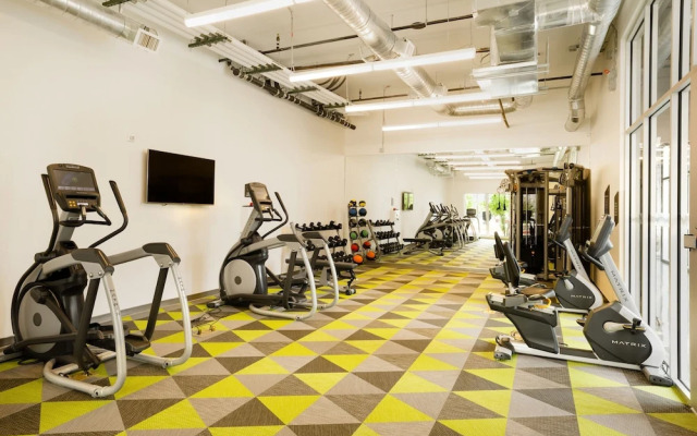 Aloft Austin Airport