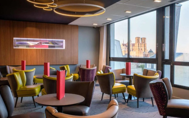 Holiday Inn Express and Suites Reims - Rives de Vesle