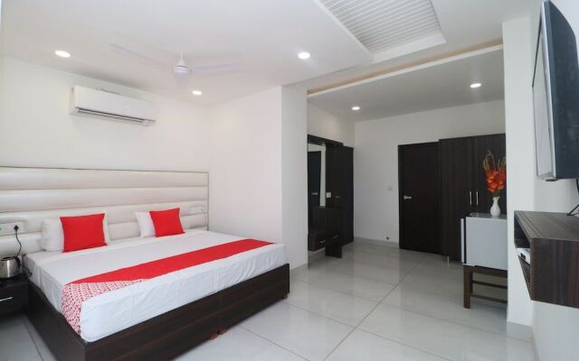 OYO 24029 Hotel P Grand