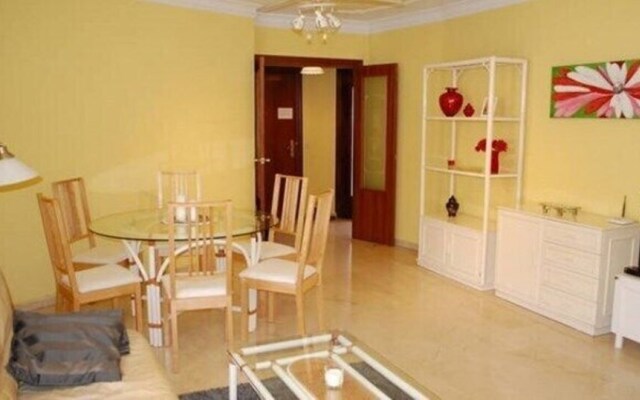 Central apartment near Puerto Marina