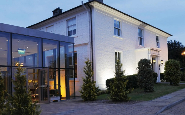 Macdonald Crutherland House and Spa