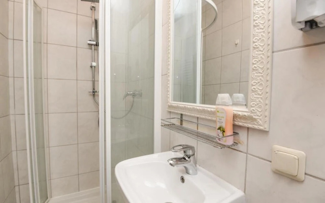 Columba Livia Guesthouse